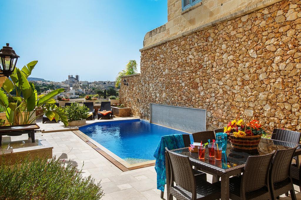 Carini Farmhouses Gharb  Room photo